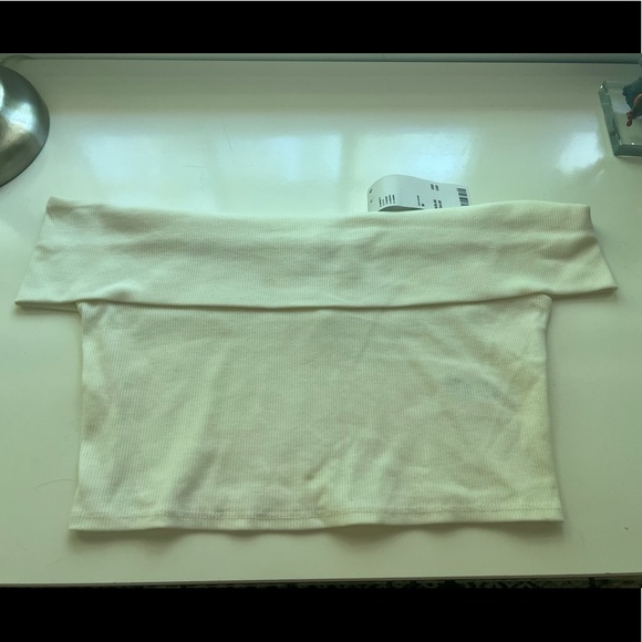 NWT UO Mikie Off the Shoulder/Bardot Crop Top - Ivory - Picture 2 of 3
